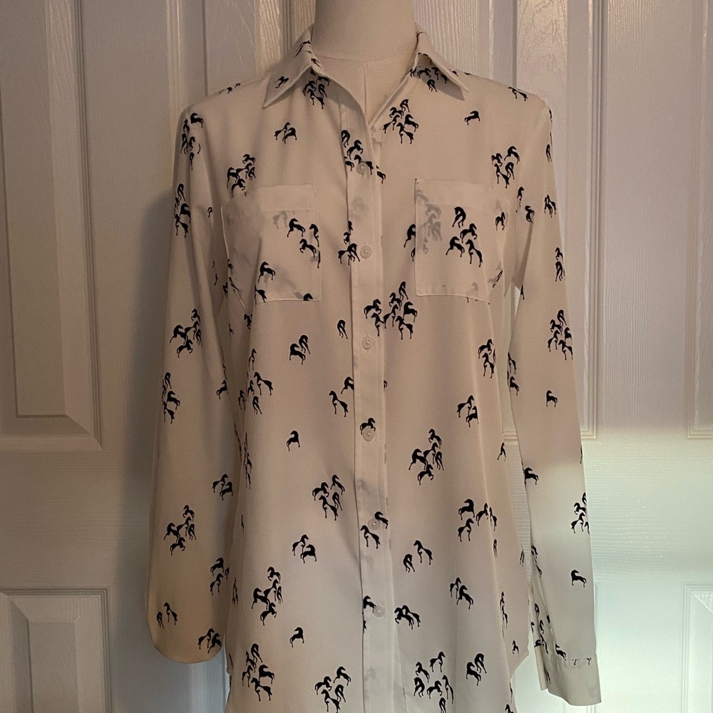 RW&CO. Cream Shirt with Black Horses Playing Design